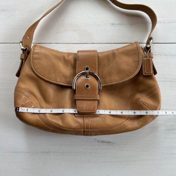 Coach Tan Leather Shoulder Bag - Picture 13 of 16